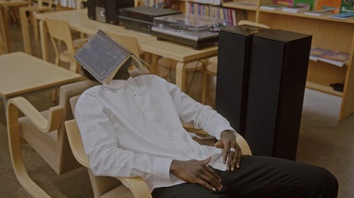 有关休息, 公共图书馆, 图书馆的免费素材视频