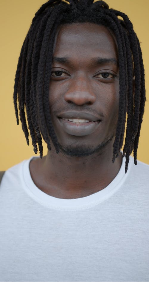 有关人, 垂直视频, 微笑的免费素材视频