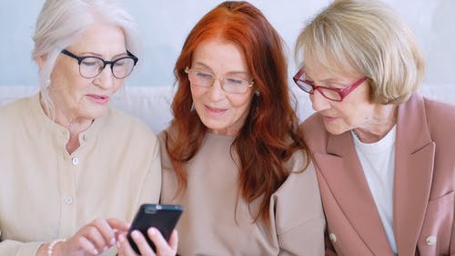 有关3C用品, 上网, 人的免费素材视频