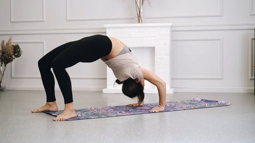 有关伸展, 健康的生活型态, 冥想的免费素材视频