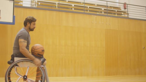 有关体育活动, 室内, 射击的免费素材视频