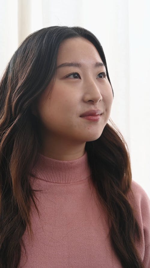 有关卷发, 垂直视频, 女人的免费素材视频