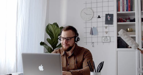 有关一对, 人, 在家的免费素材视频