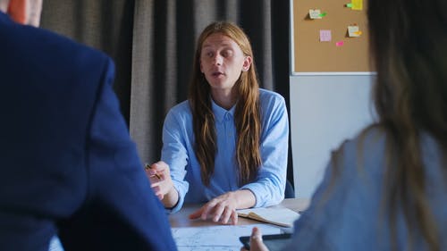 有关便利贴, 在肩膀上射击, 技术的免费素材视频