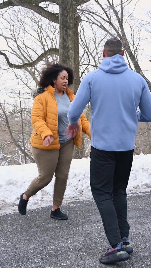 有关人, 伸展, 垂直视频的免费素材视频