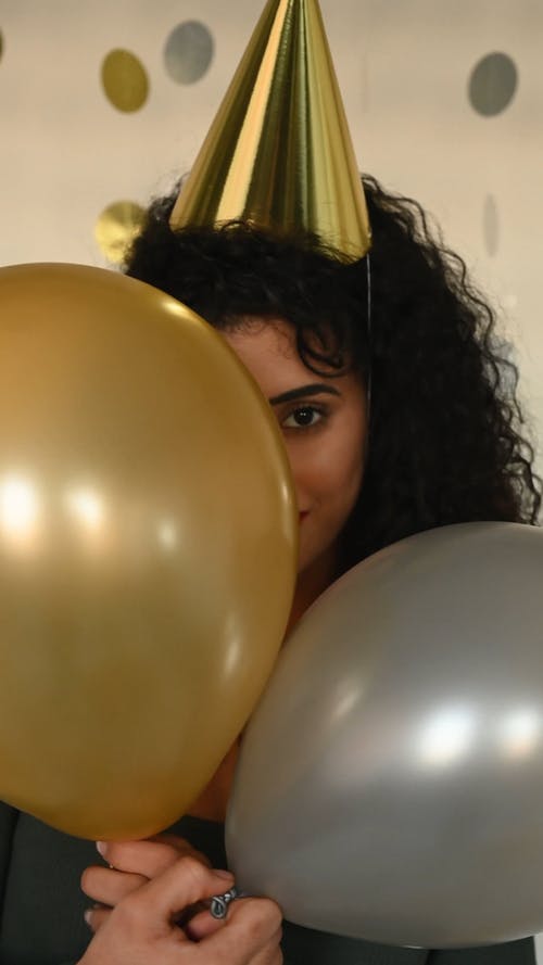 有关人, 偷看, 垂直视频的免费素材视频