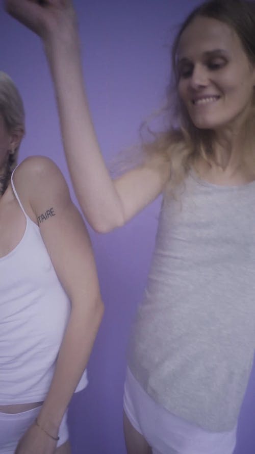 有关人种, 内衣, 垂直的免费素材视频