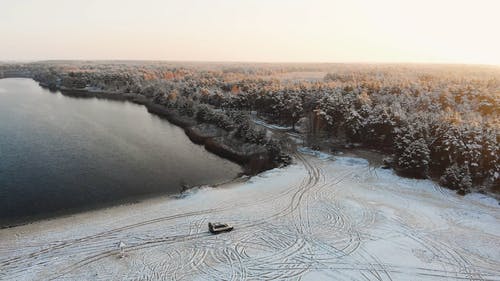 有关优美的风景, 冬季, 冰冻的湖面的免费素材视频