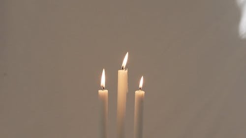 有关火焰, 燃烧的蜡烛, 烛火的免费素材视频