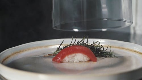 有关寿司, 抽烟, 日本食品的免费素材视频