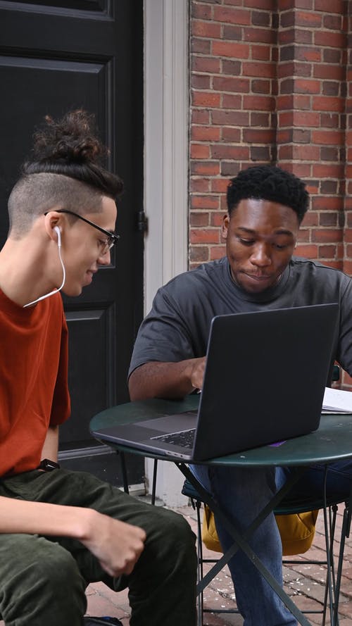 有关一起, 分配, 同学的免费素材视频