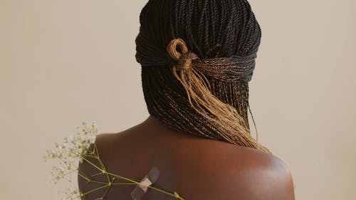 有关后背, 女人, 室内的免费素材视频