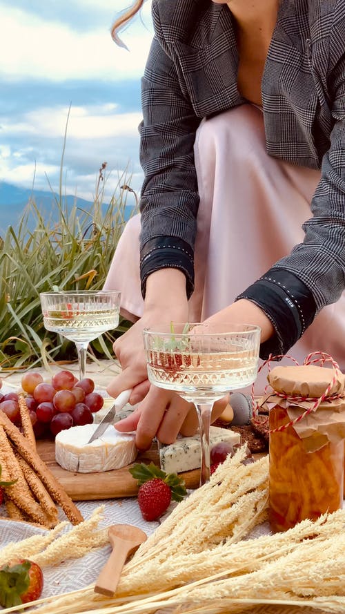 有关匿名, 垂直视频, 大盘子的免费素材视频