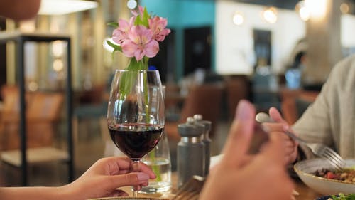 有关一对, 一起, 吃的免费素材视频