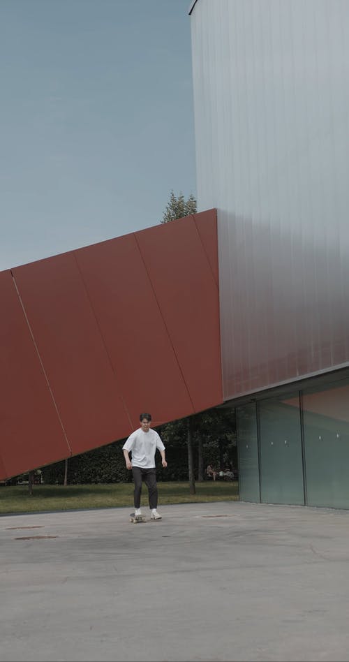 有关人, 垂直视频, 平衡的免费素材视频