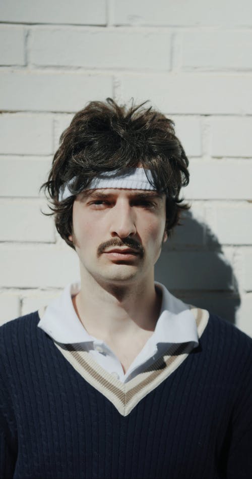 有关垂直视频, 复古, 摆姿势的免费素材视频