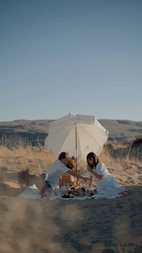 有关一对, 一起, 人的免费素材视频