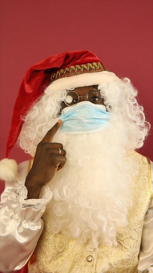 圣诞老人建议戴口罩 · 免费素材视频