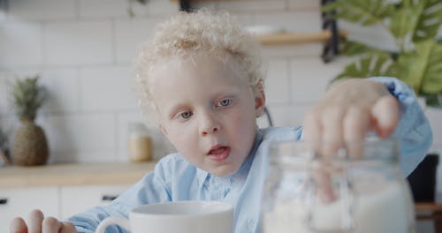 有关儿童, 可爱, 可爱的的免费素材视频