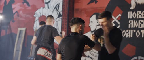 有关mma, 冲压, 太极拳的免费素材视频