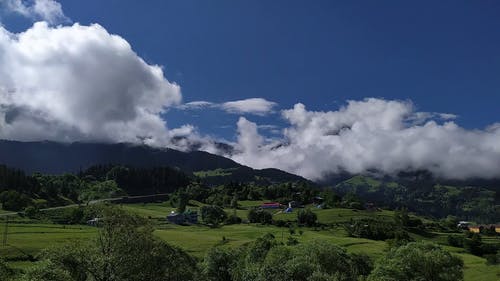 有关天性, 天空中的云彩, 山的免费素材视频