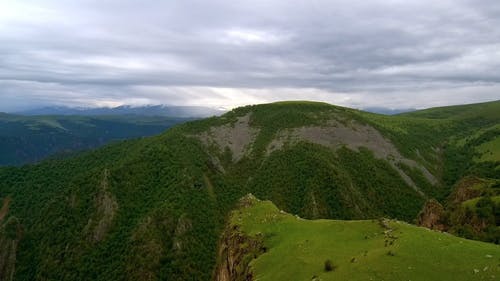 有关地形, 多云的天空, 天性的免费素材视频