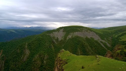 有关地形, 多云的天空, 天性的免费素材视频