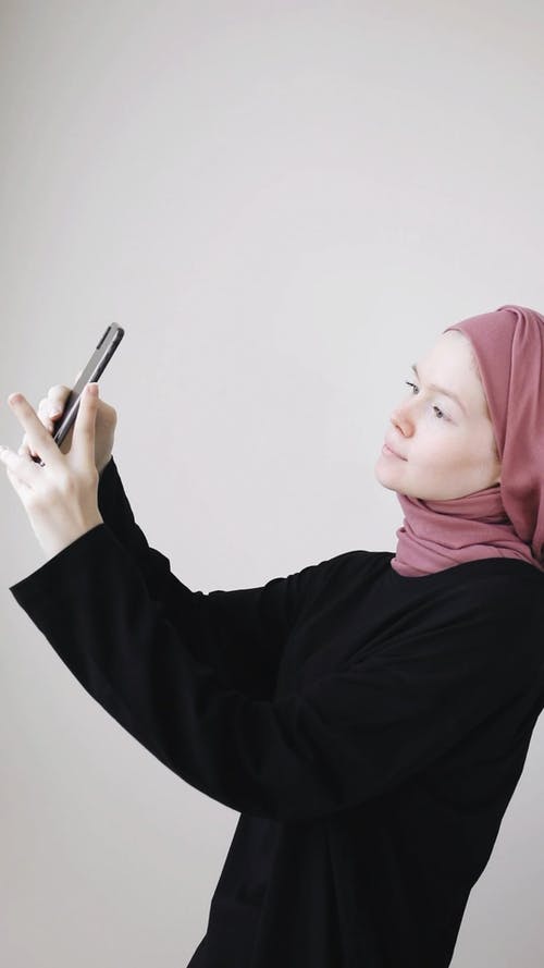 有关垂直视频, 女人, 拍照的免费素材视频