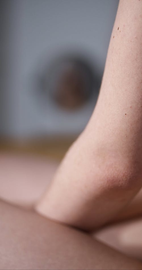 有关公寓, 反射, 坐的免费素材视频