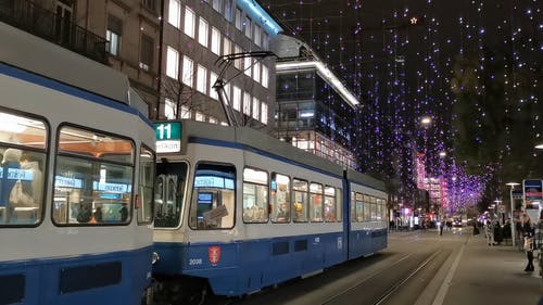 有关公共交通工具, 城市, 户外的免费素材视频