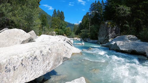 有关天性, 山背景, 岩石的免费素材视频