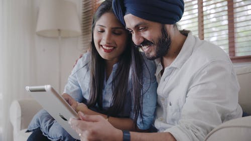 有关iPad, 人, 在家的免费素材视频