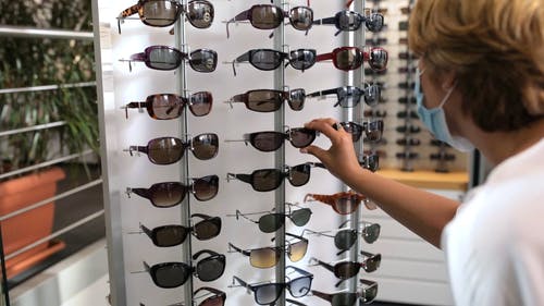 有关人, 保护, 商店的免费素材视频