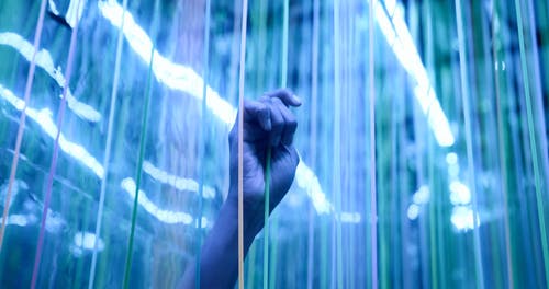 有关弦, 卷发, 接触的免费素材视频