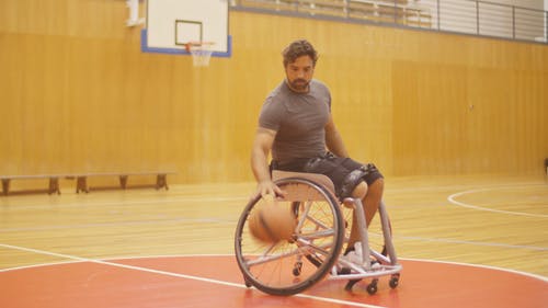 有关体育活动, 室内, 弹跳的免费素材视频