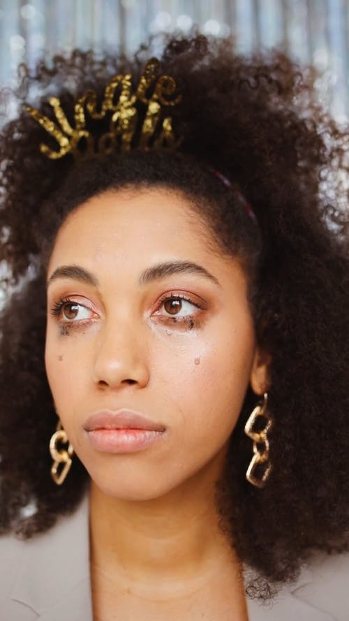 有关2021, 倦怠, 伤心的免费素材视频