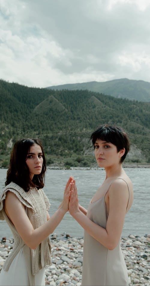 有关一对, 女同性恋, 女性的免费素材视频