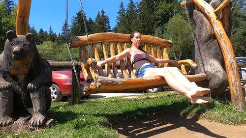 有关坐, 夏天, 女人的免费素材视频