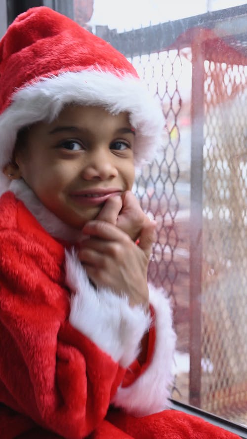 有关＃室内, 侧面图, 儿童的免费素材视频