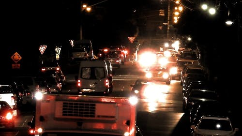 有关夜间交通, 晚上的时间, 汽车的免费素材视频
