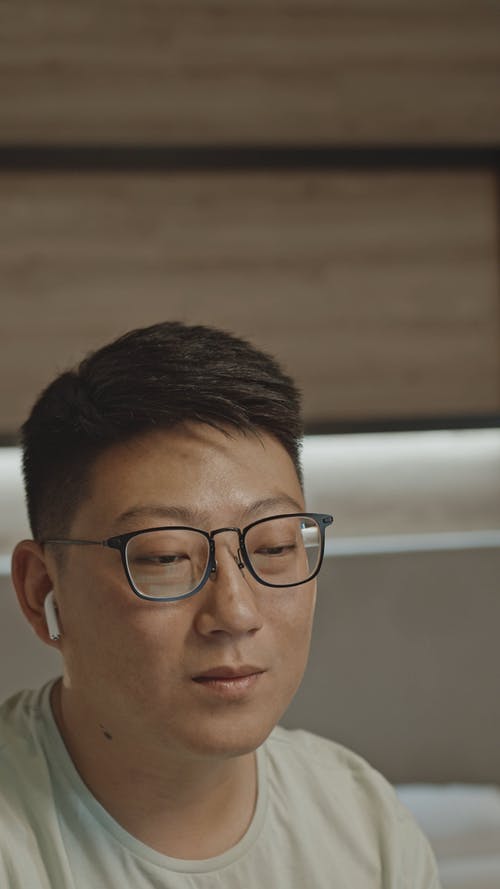 有关人, 垂直视频, 技术的免费素材视频