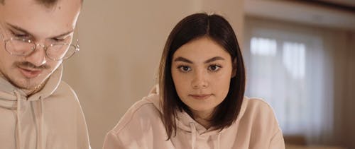 有关一对, 人, 在家的免费素材视频