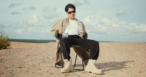 有关一杯水, 乾的, 人的免费素材视频