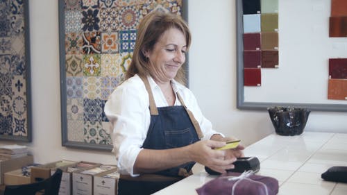 有关付款, 出售, 围裙的免费素材视频