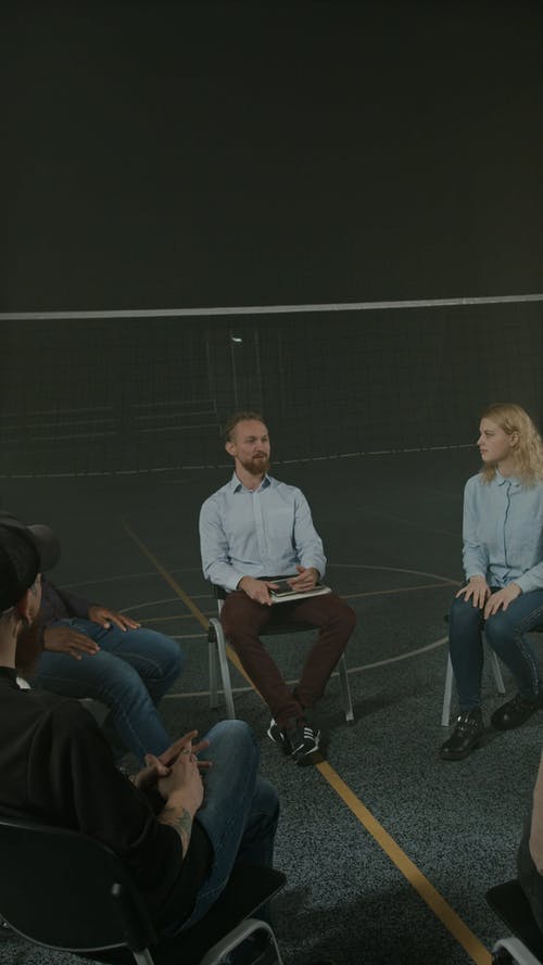 有关健康, 坐, 垂直视频的免费素材视频