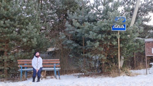 有关下雪的, 下雪的天气, 人的免费素材视频