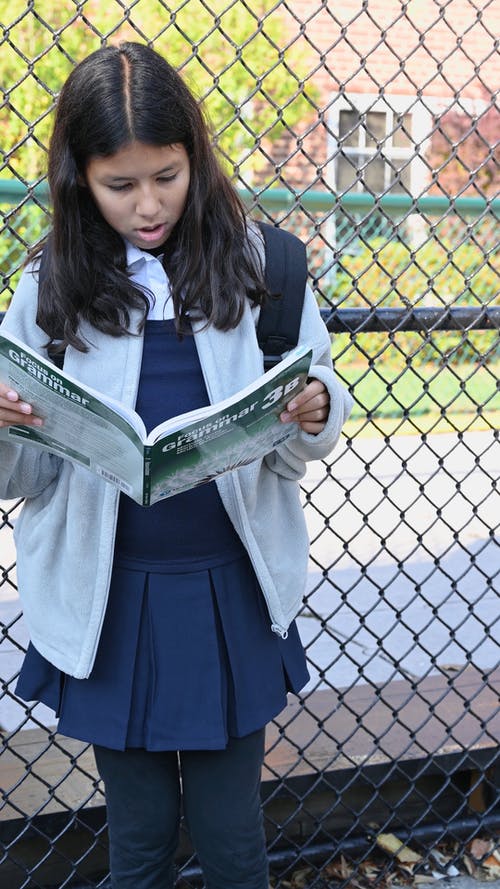 有关垂直视频, 女孩, 学生的免费素材视频