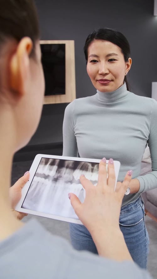 有关x射线, 女人, 室内的免费素材视频