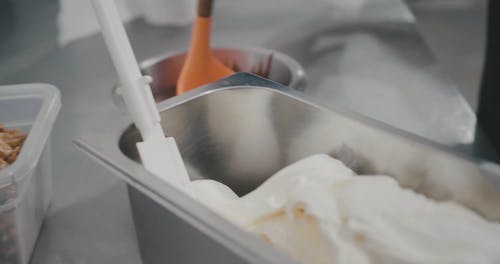 有关不锈钢, 人, 冰淇淋的免费素材视频