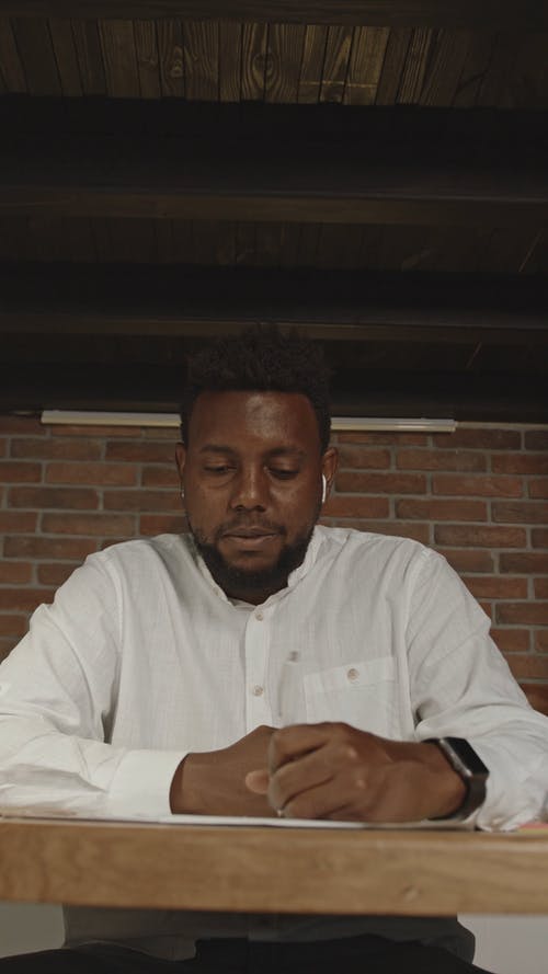 有关人, 受挫, 在家的免费素材视频